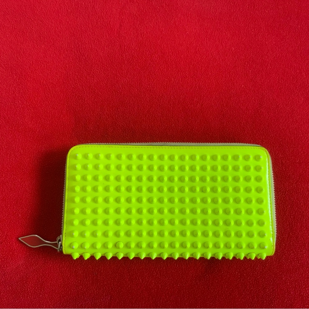 Christian Louboutin Panettone Neon Zip Around Studded Clutch Fashion Wallet - Picture 4 of 16